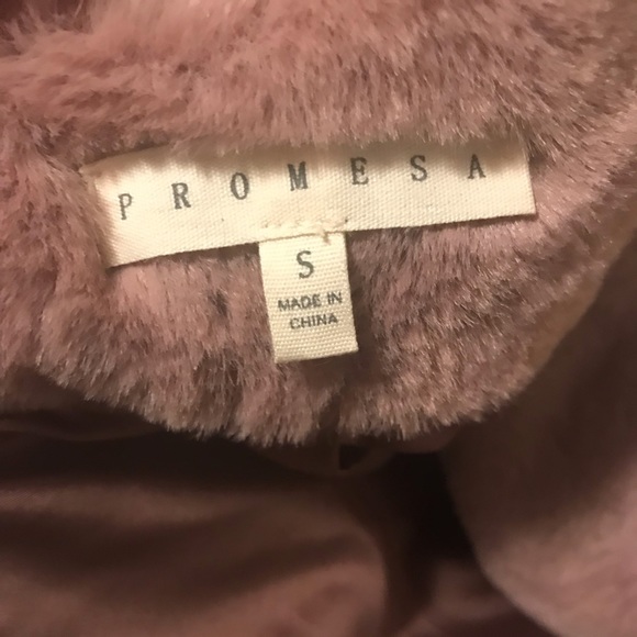 New Promesa mauve faux fur studded jacket - Picture 7 of 8